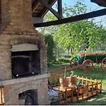 Holiday home под старата липа Goritsa