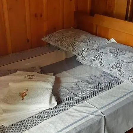 펜션 под старата липа *